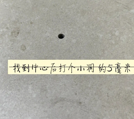 青州瓷砖空鼓维修公司专业解答在瓷砖铺贴过程中，如果砂料搅拌不均匀，将会带来以下问题
